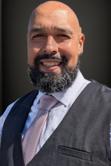 Frank Torres | Saint Martin's University