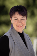 Headshot of Melanie Asher