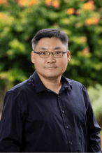 Headshot of Jintae Lee