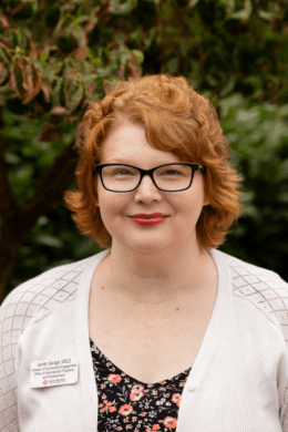 Headshot of Lauren Savage