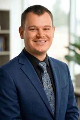 Headshot of Joshua Broek
