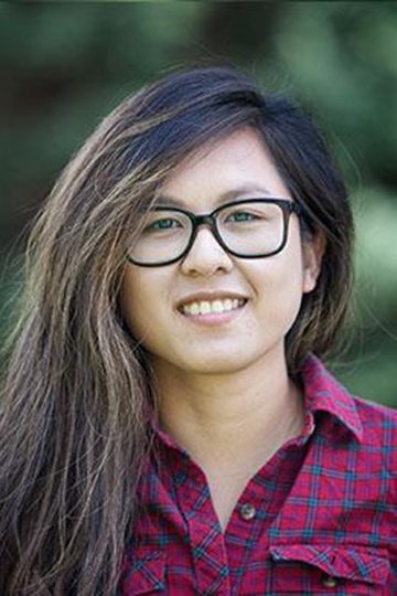 Headshot of Floraliza Bornasal