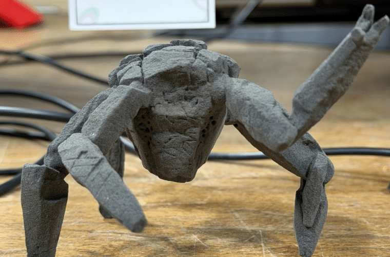Small rocky sculpture