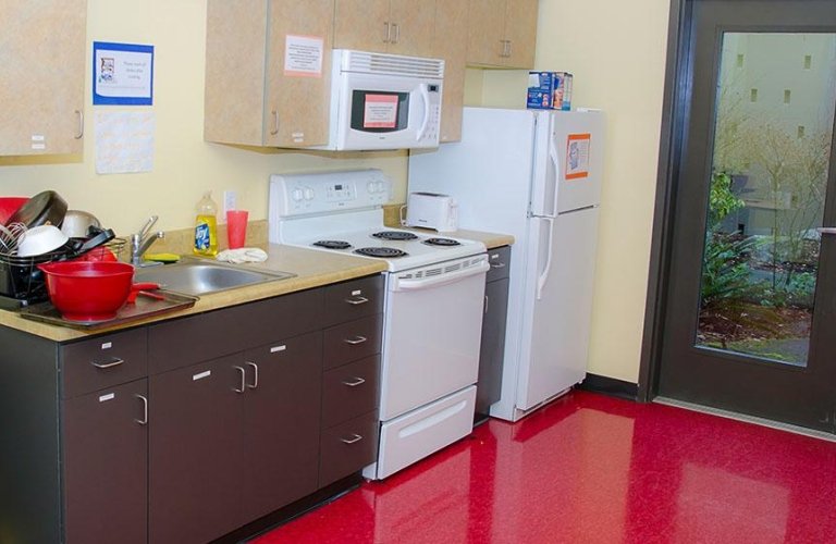 Photo of community kitchen