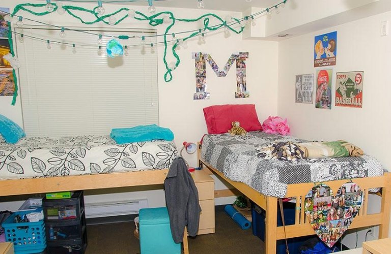 Photo of double bedroom