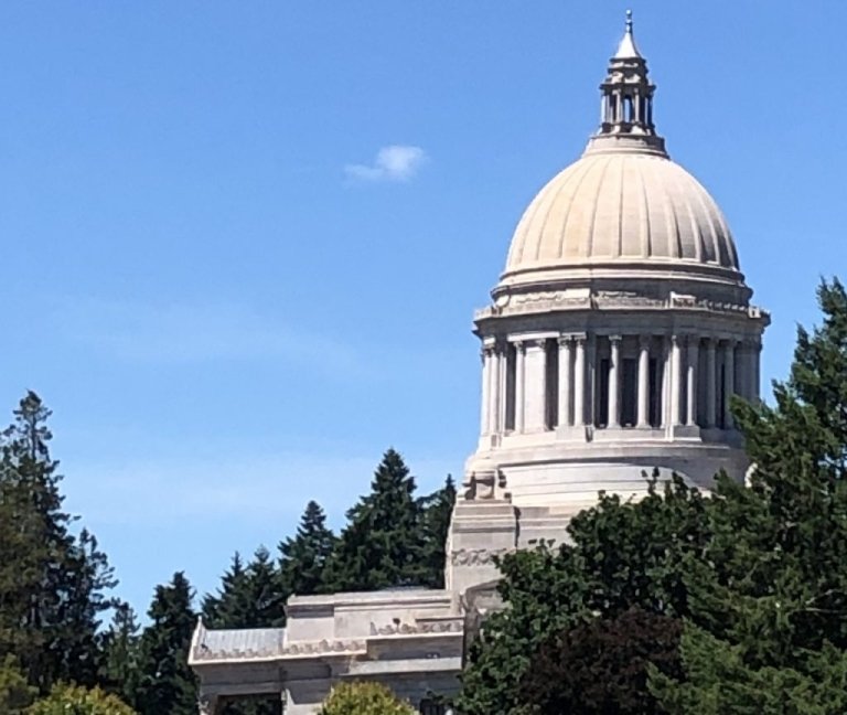 Photo of Olympia Capitol building