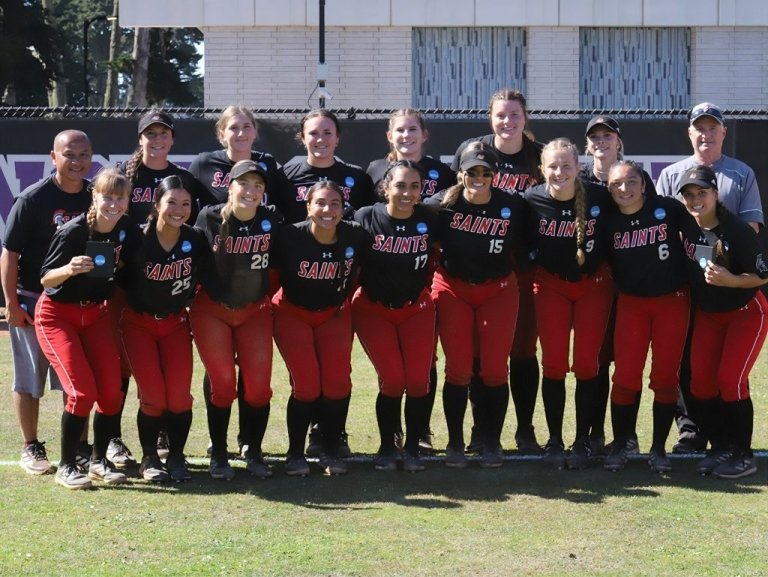 Saint Martin's University softball team photo