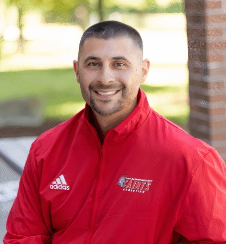 Headshot of Jacob Garsez