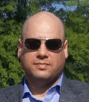 Headshot of Farzin Bahadori