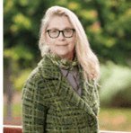 Headshot of Radana Dvorak