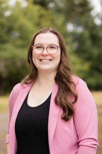 Headshot of Olivia Alvord