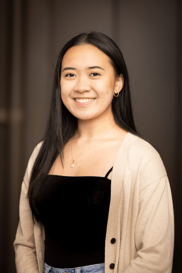 Headshot of Avril Regis