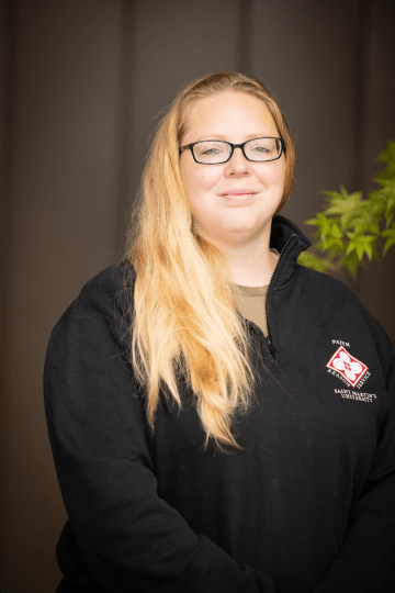 Headshot of Samantha Sharpes