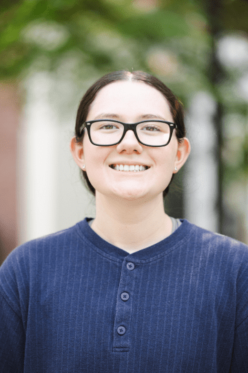 Headshot of Madeliene Graap