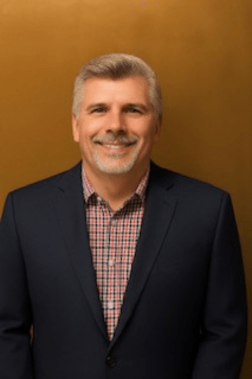 Headshot of Joe Deck